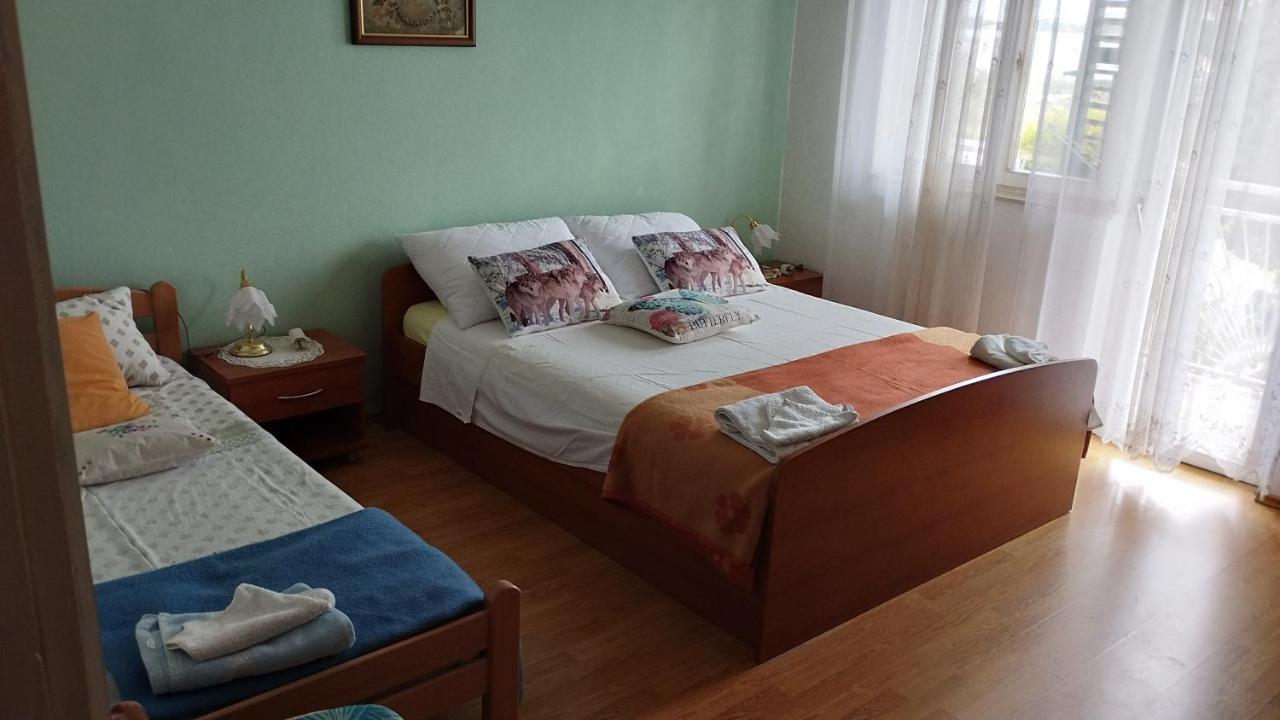 Hotel Apartman Palme à Šibenik Extérieur photo