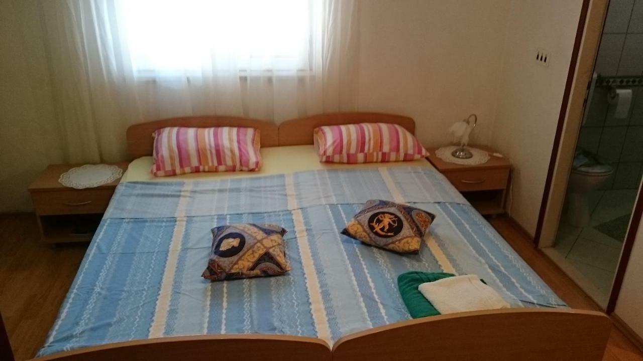 Hotel Apartman Palme à Šibenik Extérieur photo