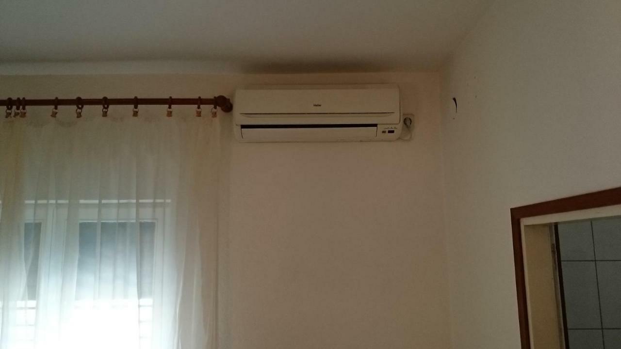 Hotel Apartman Palme à Šibenik Extérieur photo